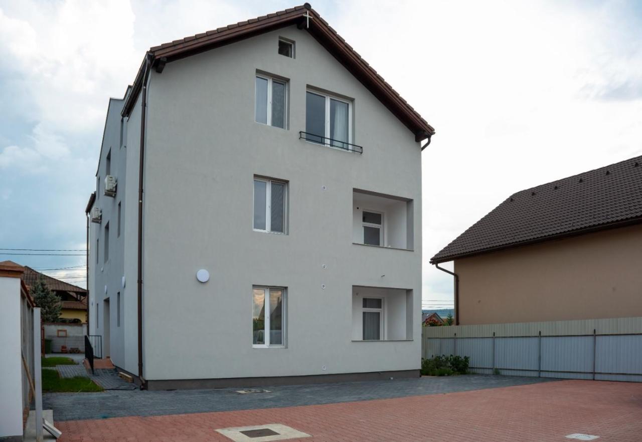 Solomon Apartments Ap 2 Sîngeorgiu de Mureş Eksteriør billede
